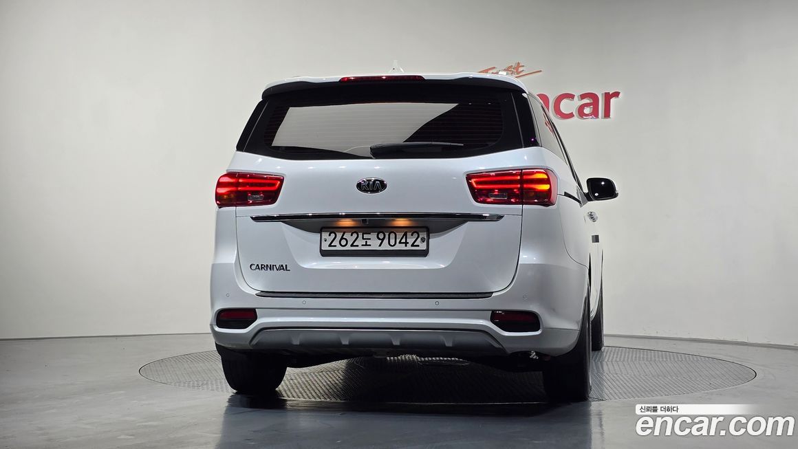 Kia Canival 2020