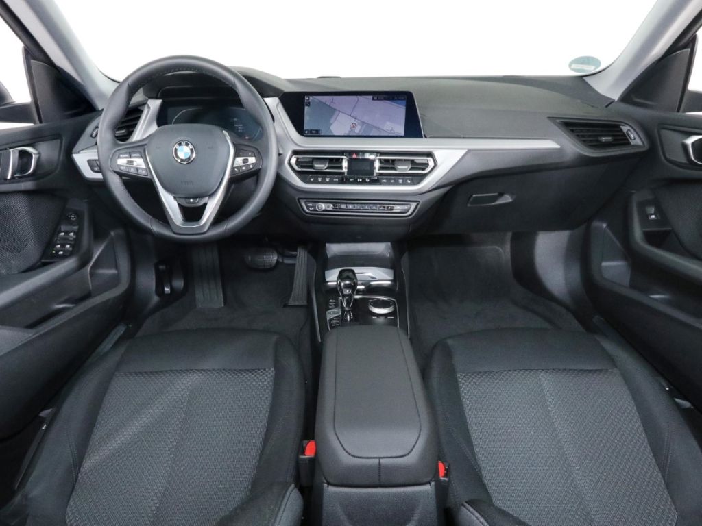BMW 218 Gran Coupé 2025
