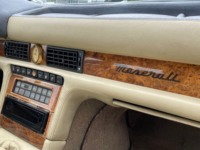 Maserati 222 1992