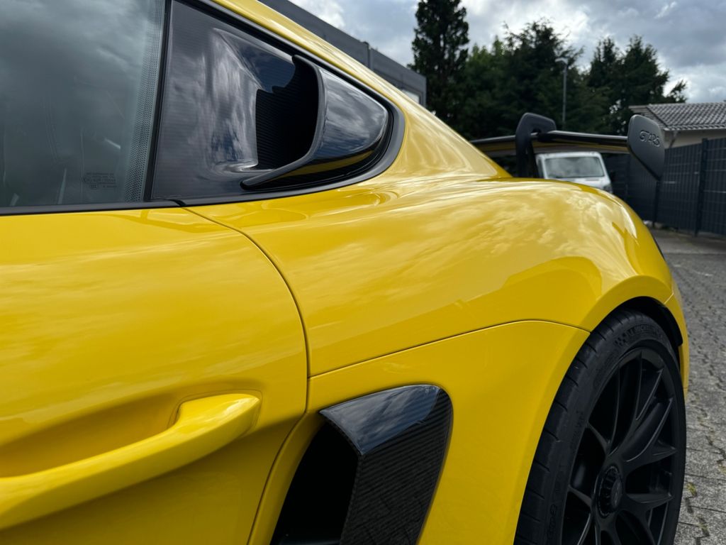 Porsche Cayman 2022