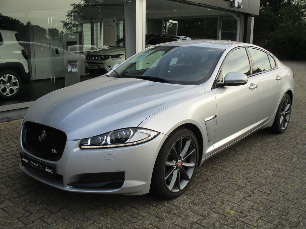 Jaguar XF 2015