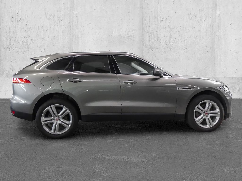 Jaguar F-Pace 2020