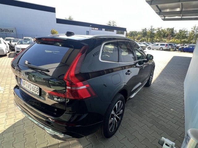 Volvo XC60 2022