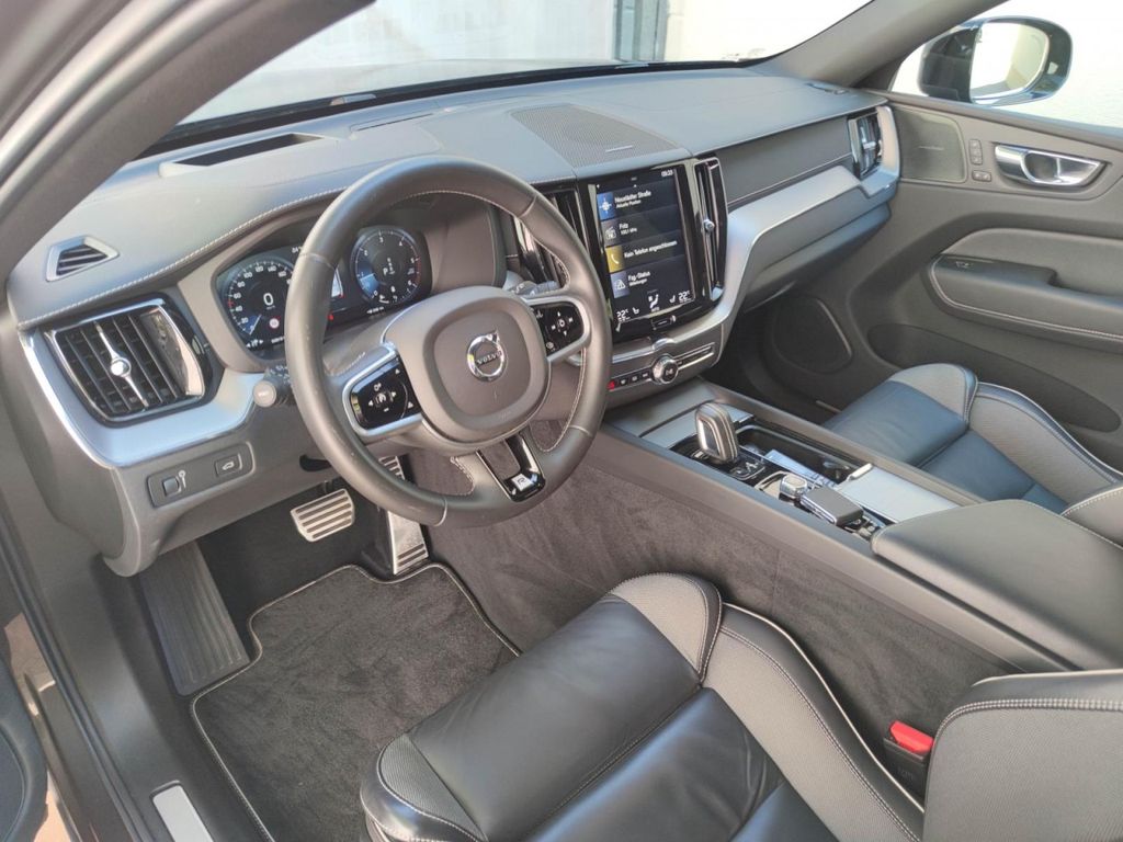 Volvo XC60 2019