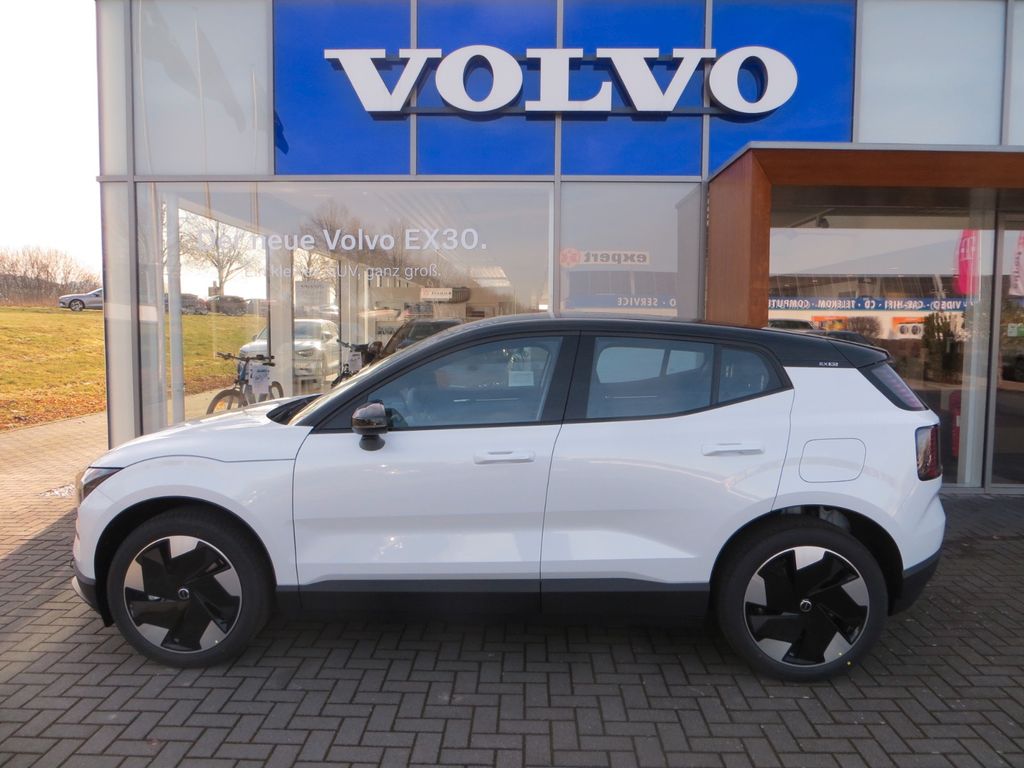 Volvo EX30 2024
