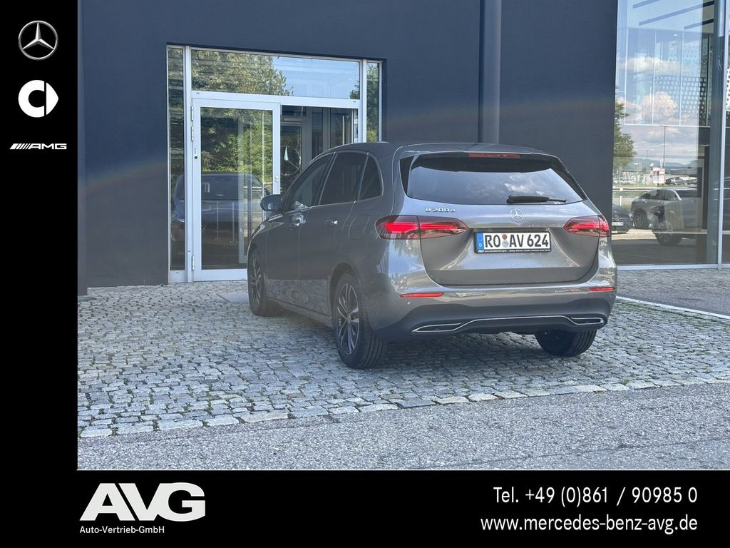 Mercedes-Benz B 200 2024