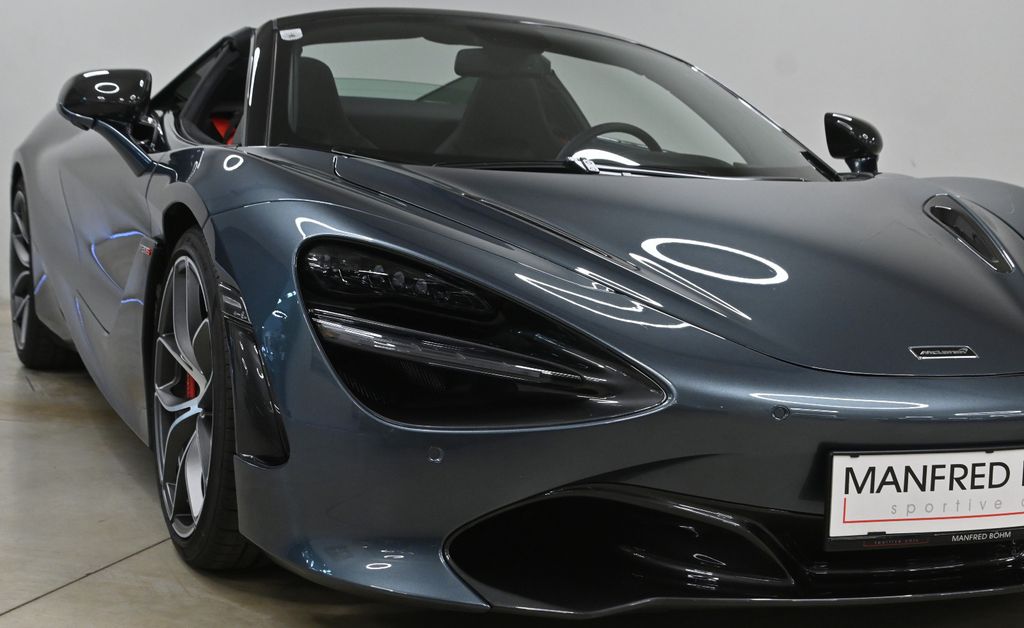 McLaren 720S 2023