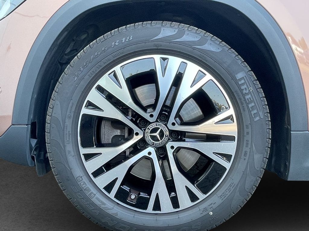 Mercedes-Benz GLA 220 2023