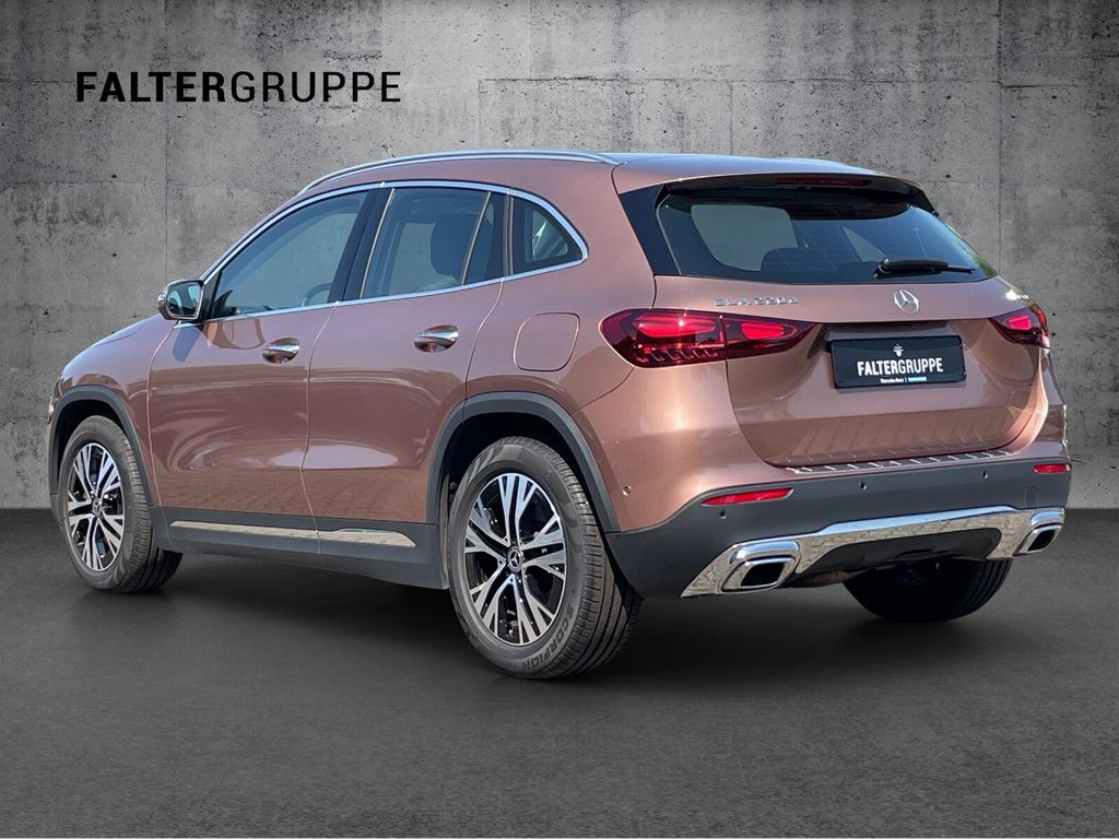 Mercedes-Benz GLA 220 2023