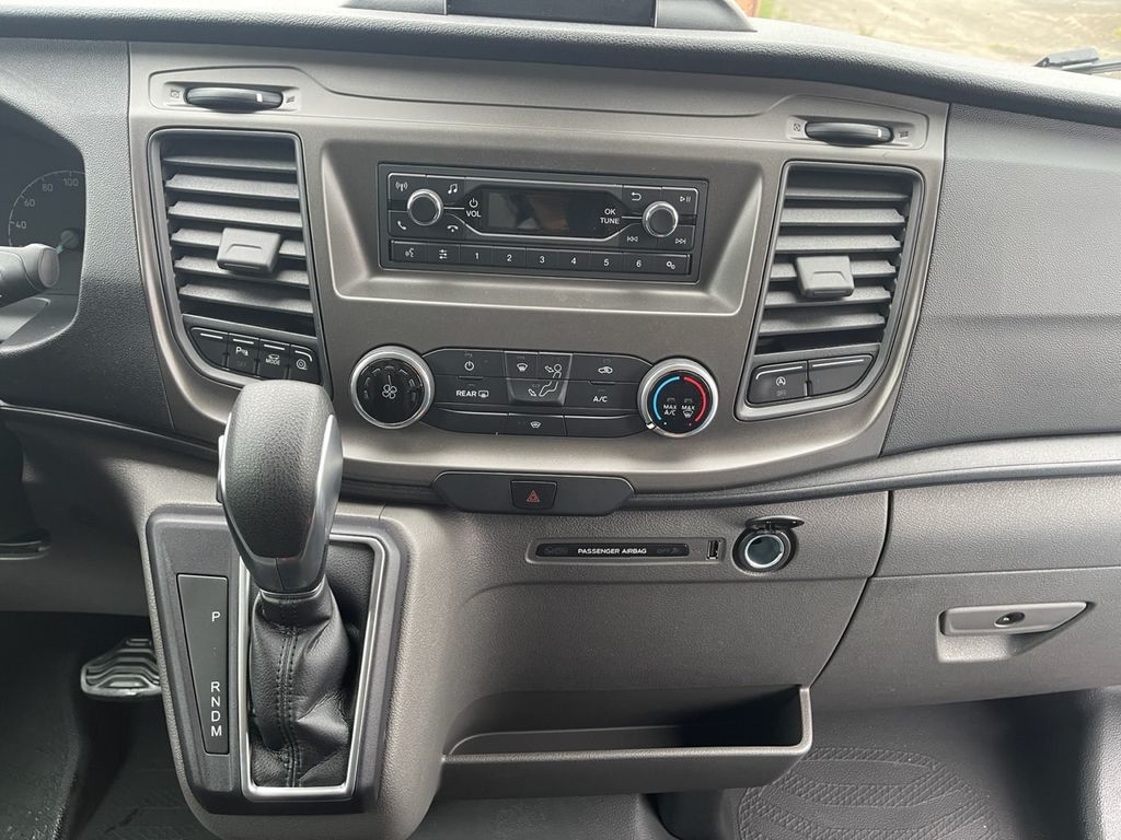 Ford Transit 2025