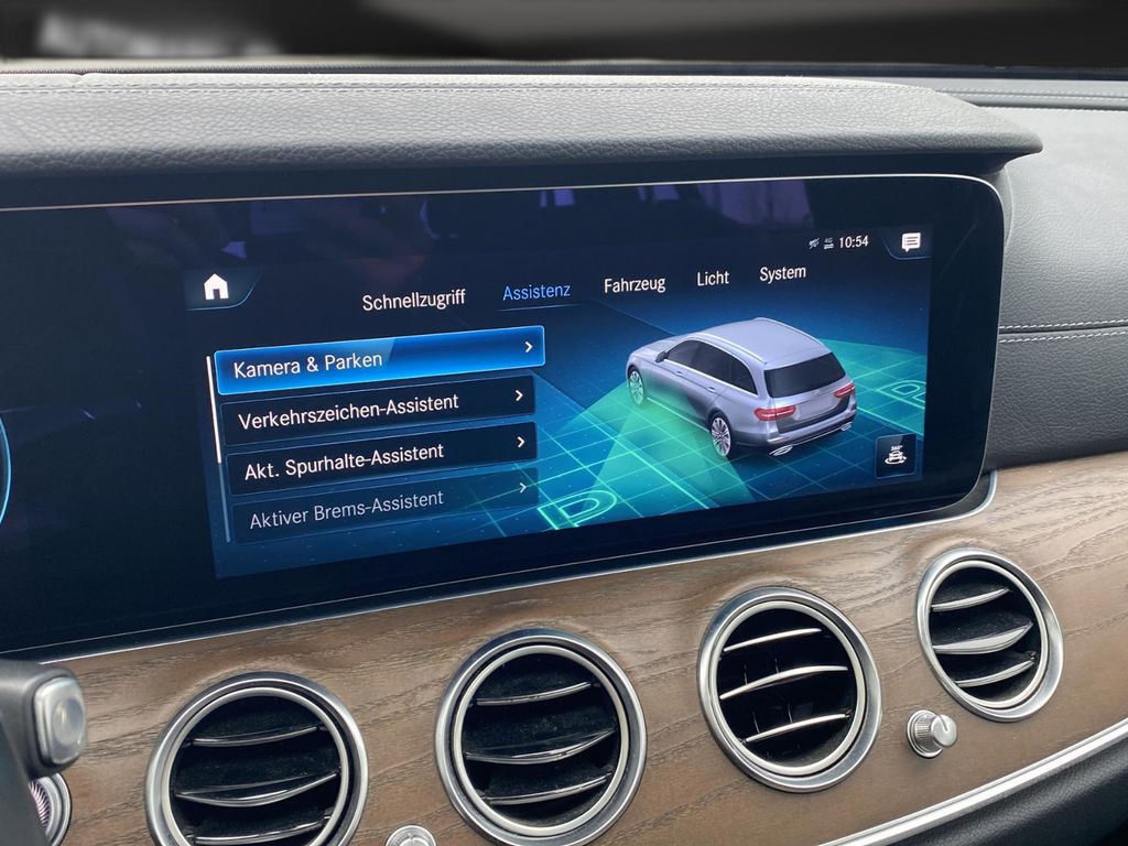 Mercedes-Benz E 300 2021