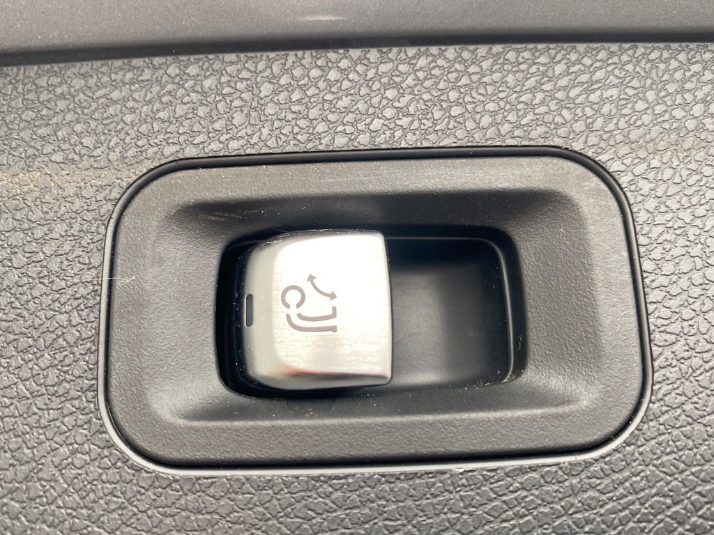 Mercedes-Benz E 300 2021