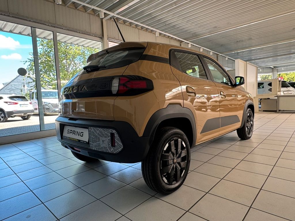 Dacia Spring 2024