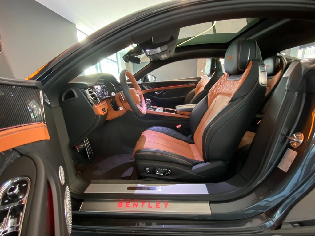 Bentley Continental GT 2021