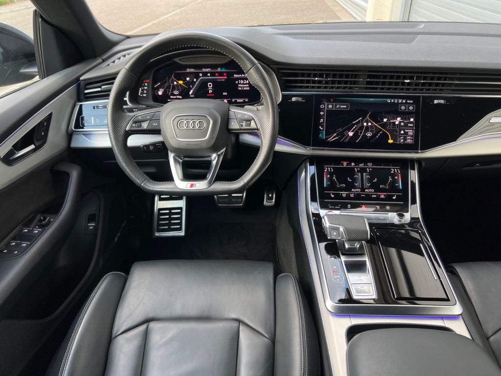 Audi SQ8 2020