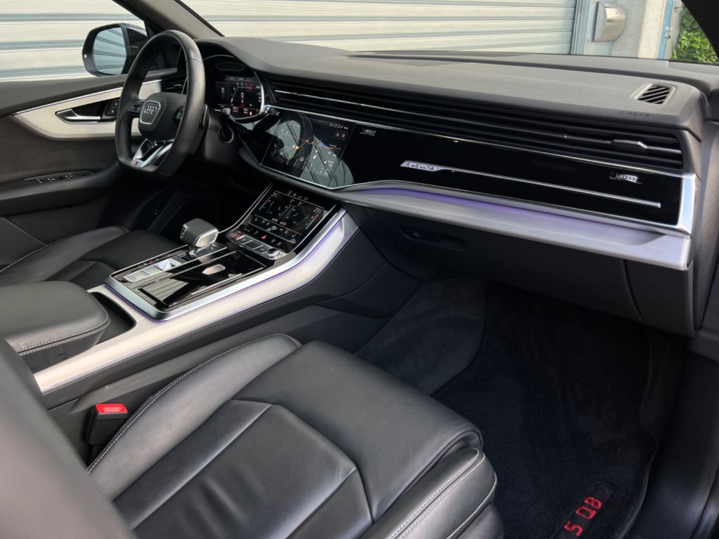 Audi SQ8 2020