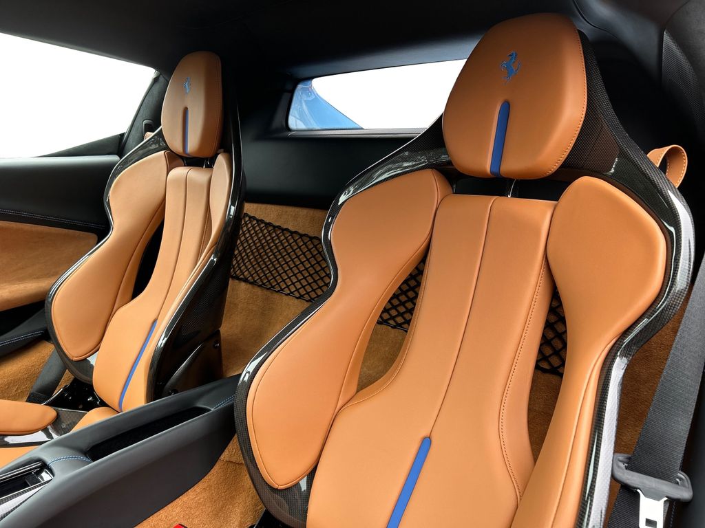 Ferrari 296 GTB 2023