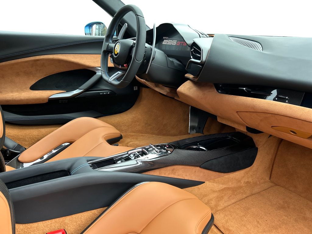 Ferrari 296 GTB 2023