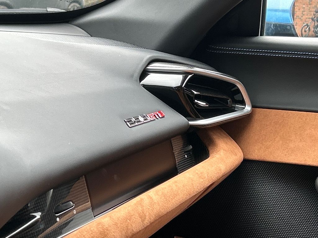 Ferrari 296 GTB 2023