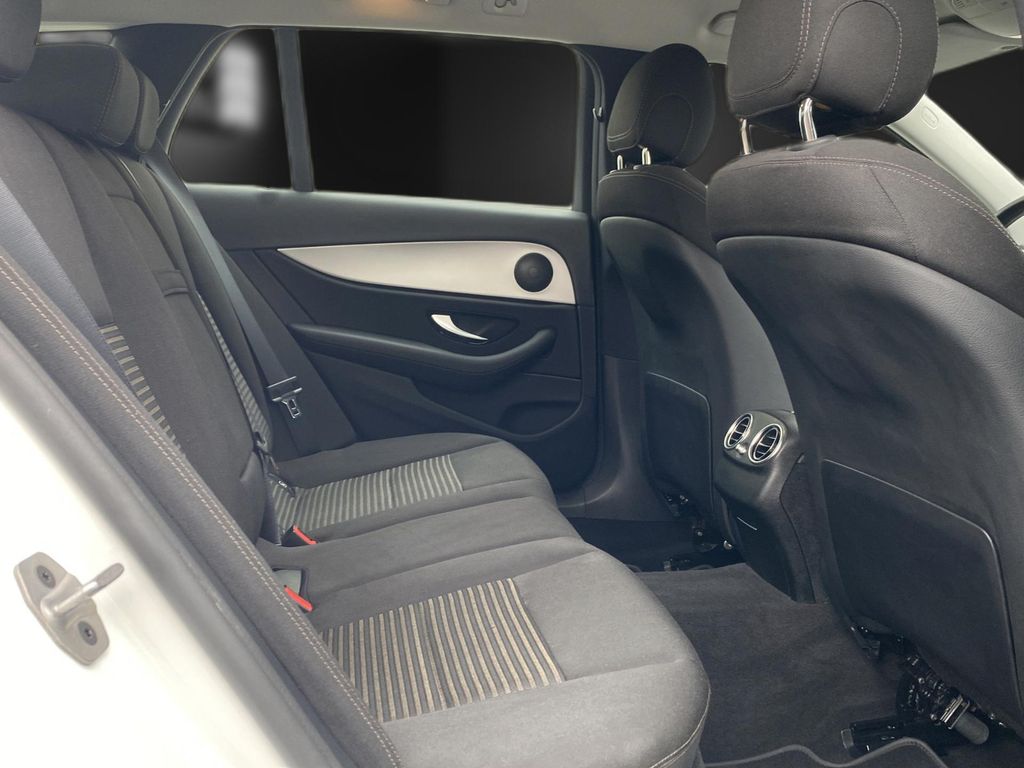 Mercedes-Benz E 300 2021