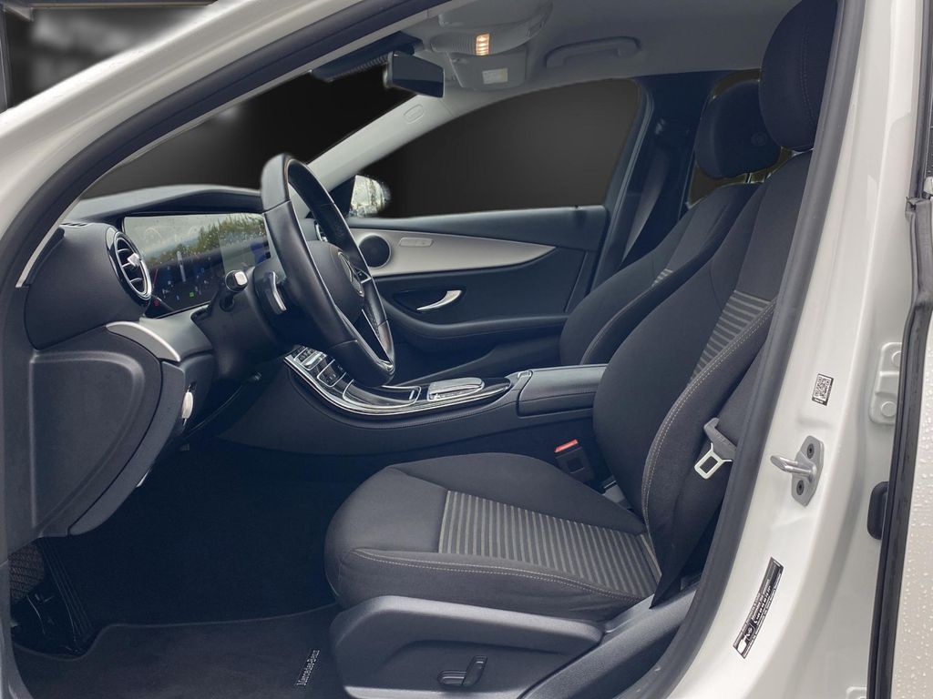 Mercedes-Benz E 300 2021