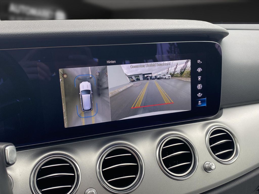 Mercedes-Benz E 300 2021