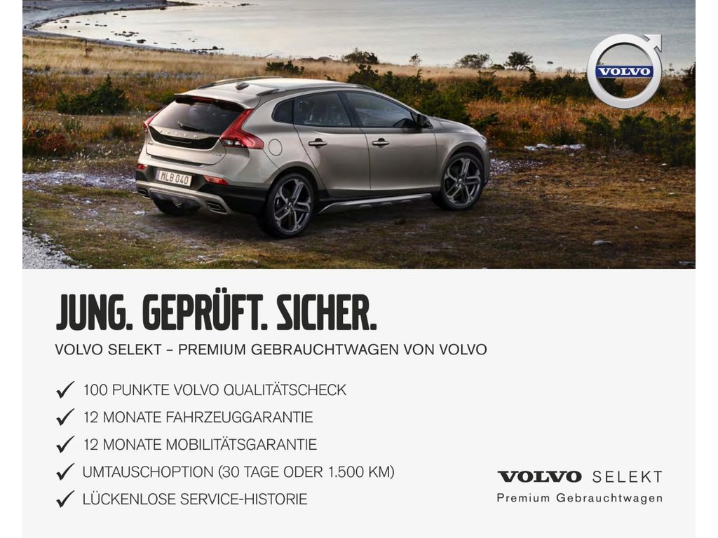 Volvo XC40 2025