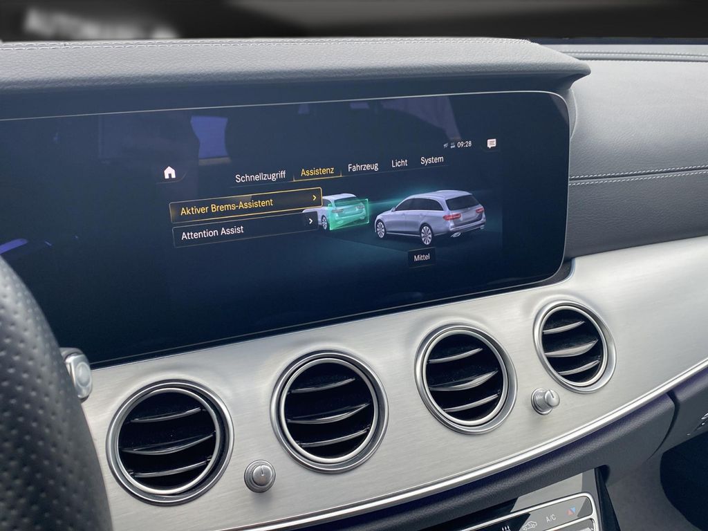 Mercedes-Benz E 300 2022