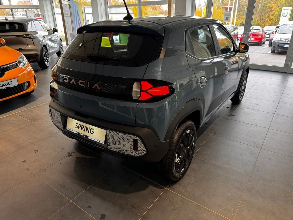 Dacia Spring 2024