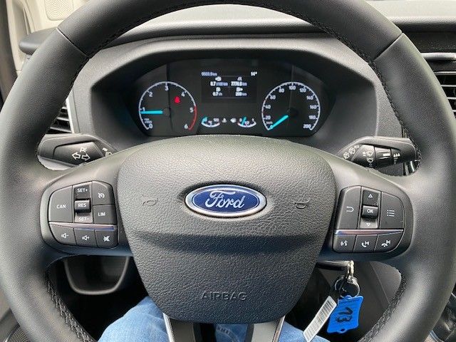 Ford Tourneo Custom 2022