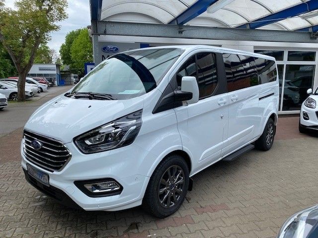 Ford Tourneo Custom 2022