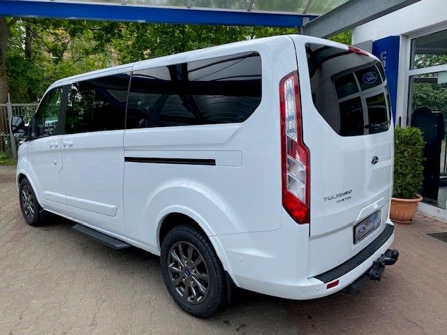 Ford Tourneo Custom 2022