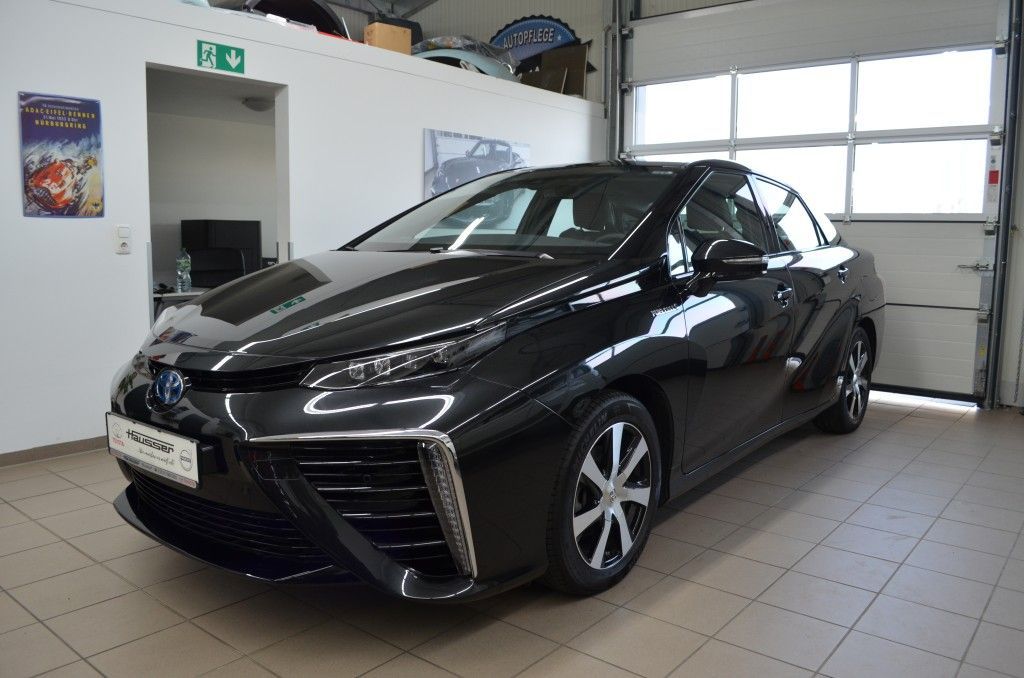 Toyota Mirai 2019