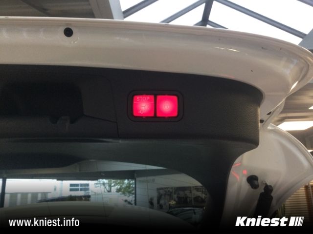 Mercedes-Benz EQA 2021