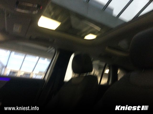 Mercedes-Benz EQA 2021