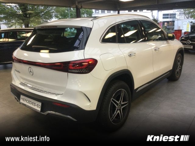 Mercedes-Benz EQA 2021