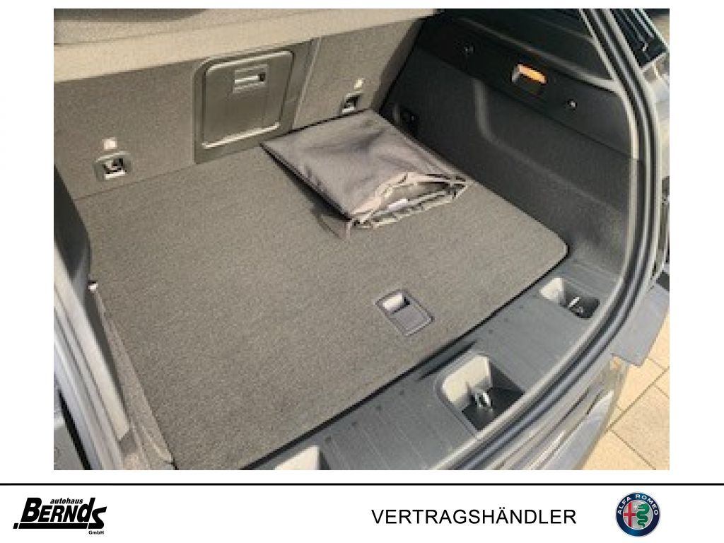 Alfa Romeo Tonale 2023