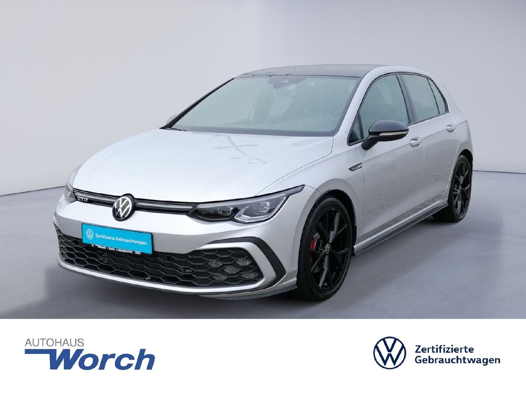 Volkswagen Golf 2024