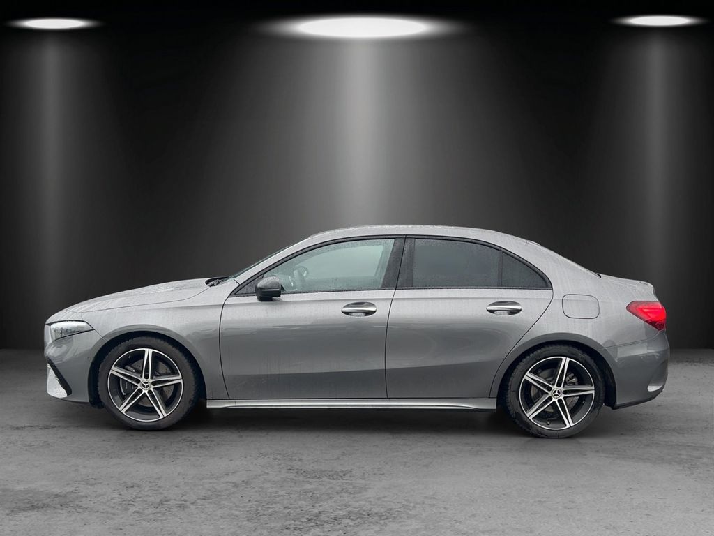 Mercedes-Benz A 220 2023