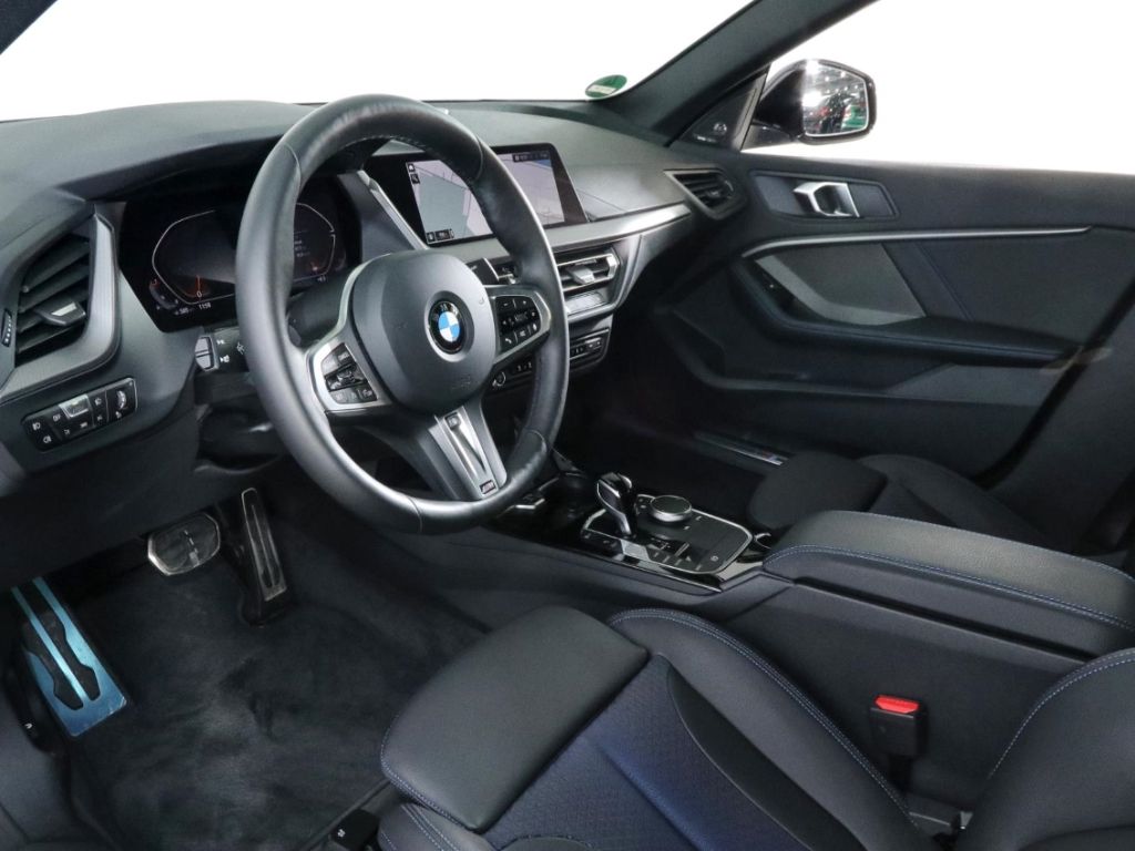 BMW 218 Gran Coupé 2024