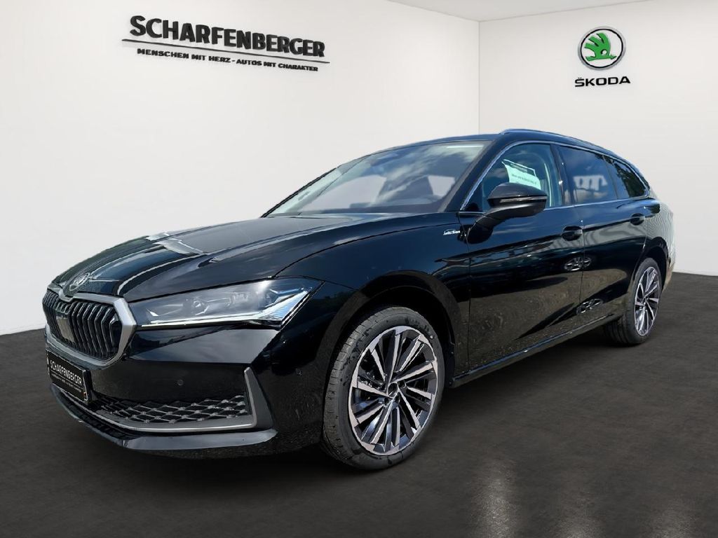 Skoda Superb 2025