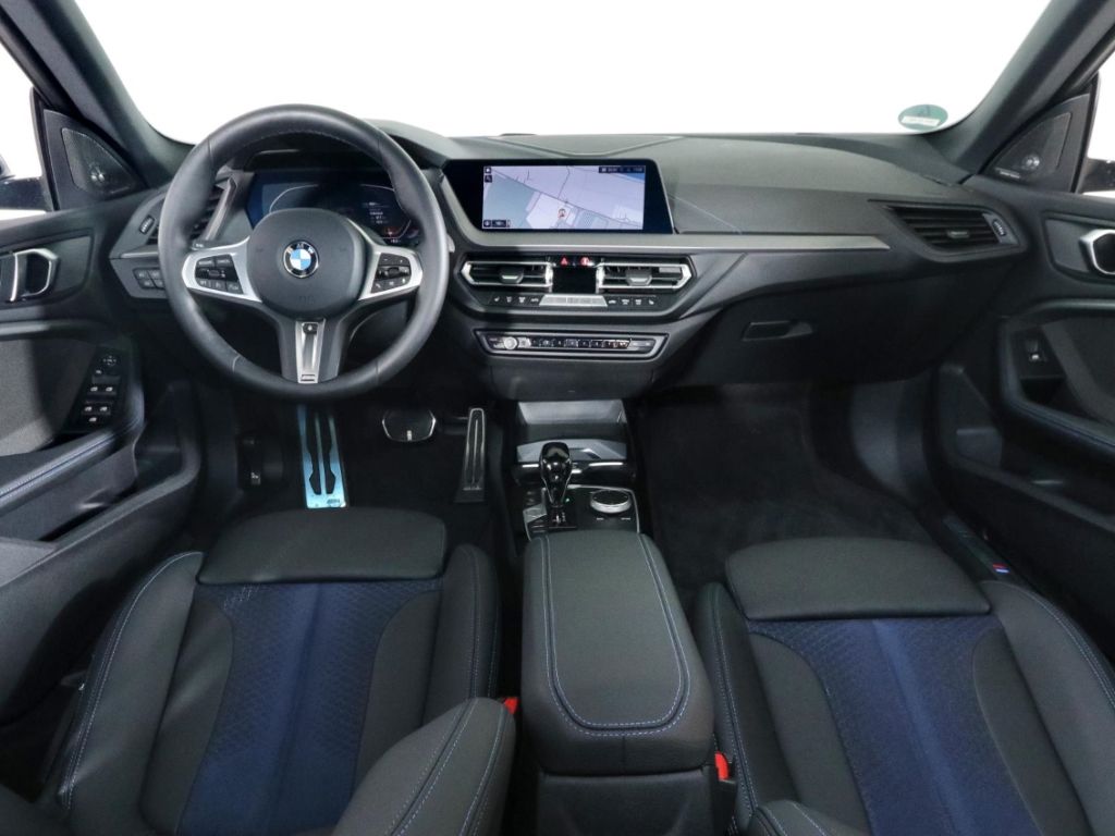 BMW 218 Gran Coupé 2024