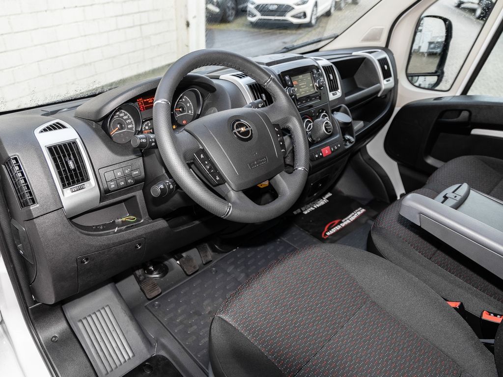 Opel Movano 2022