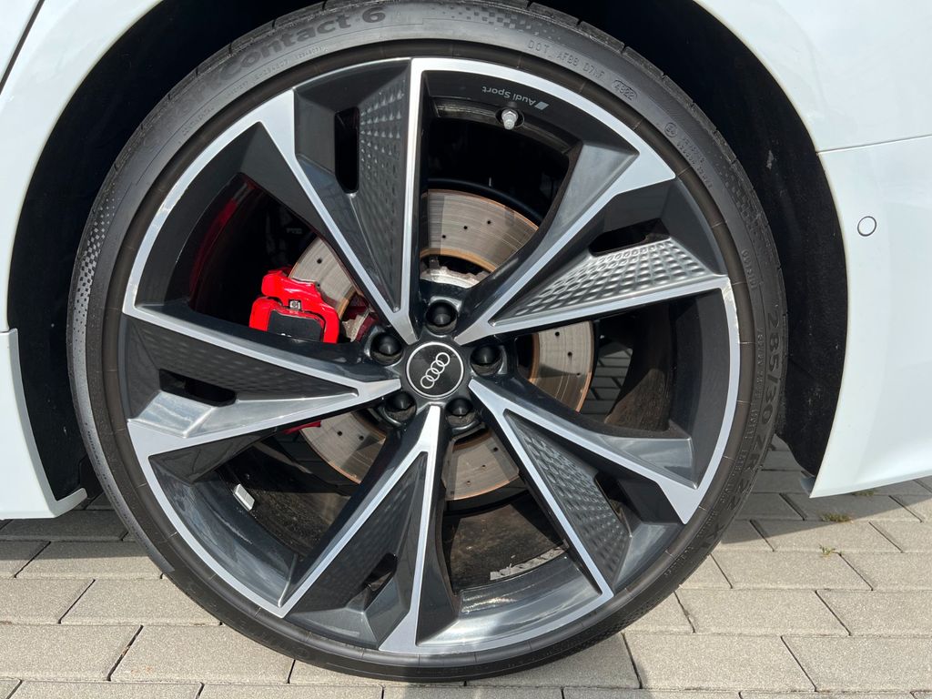 Audi RS7 2021