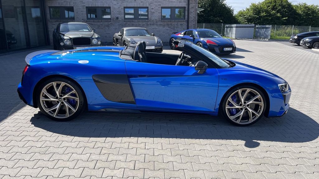 Audi R8 2024