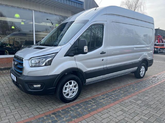 Ford Transit 2022