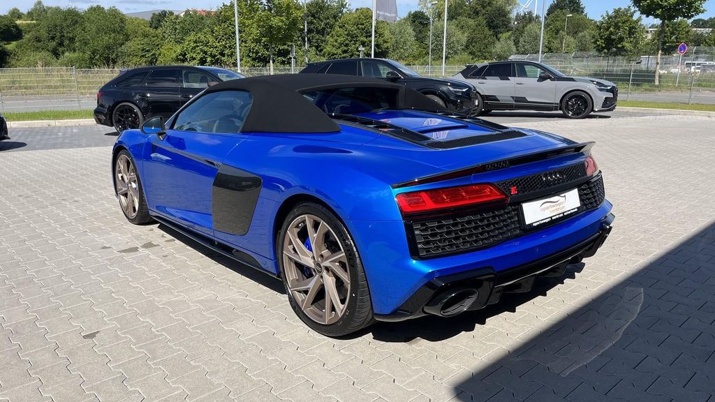 Audi R8 2024
