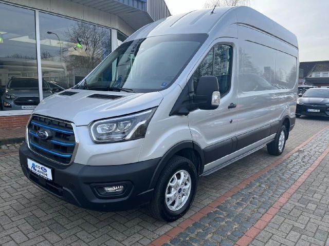 Ford Transit 2022