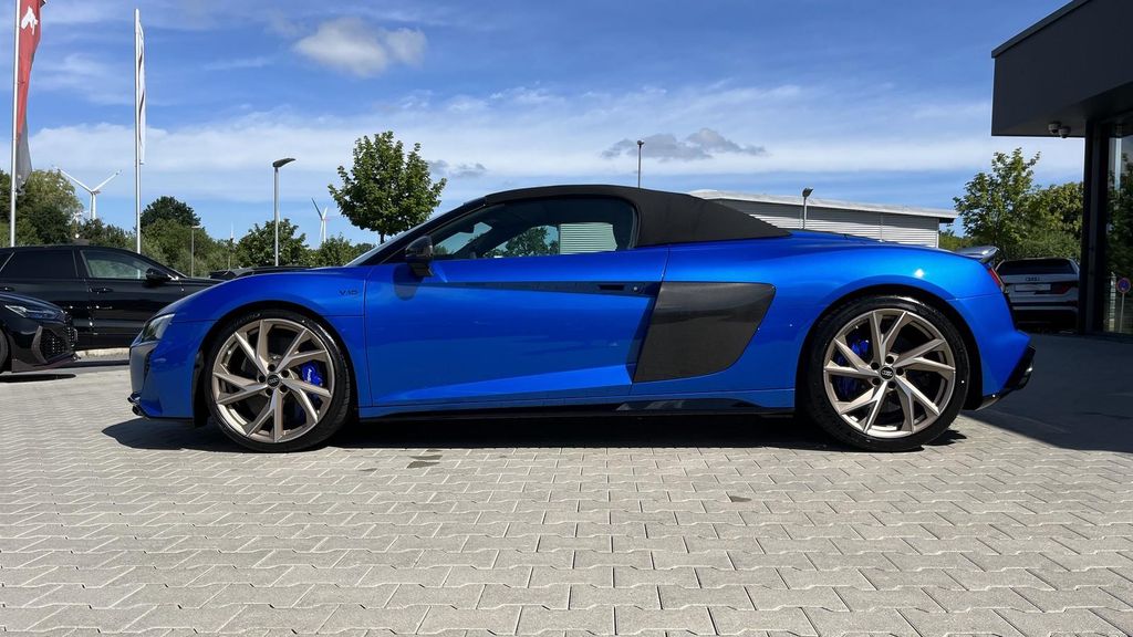 Audi R8 2024
