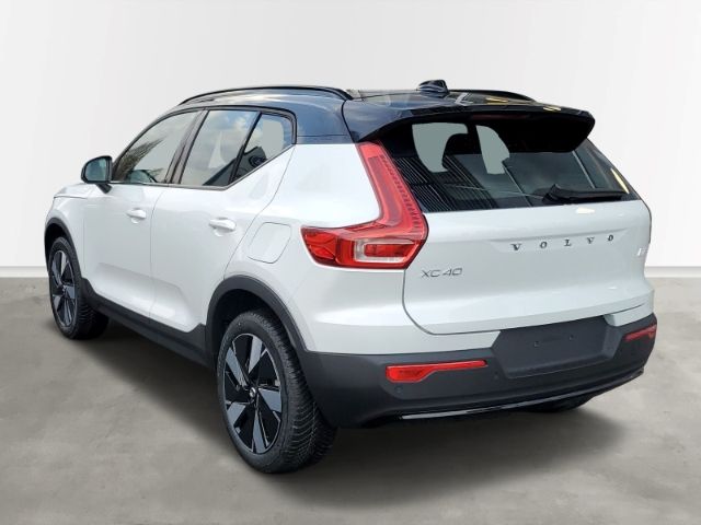 Volvo XC40 2024